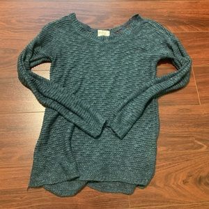 🦋BOGO🦋 BLUE KNIT SWEATER